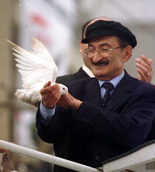 Bülent Ecevit 12. ölüm yıl dönümünde anılıyor