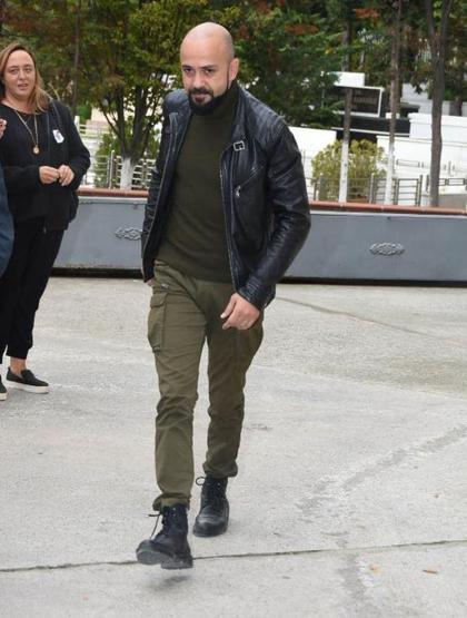 Babasını kaybeden Mehmet Günsürü dostları yalnız bırakmadı