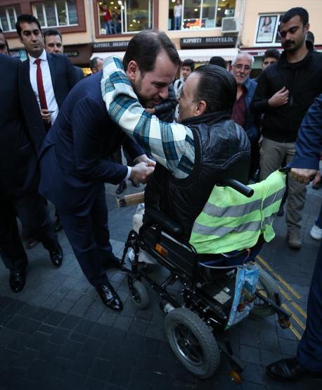 Bakan Albayraktan Bursada esnaf ziyareti