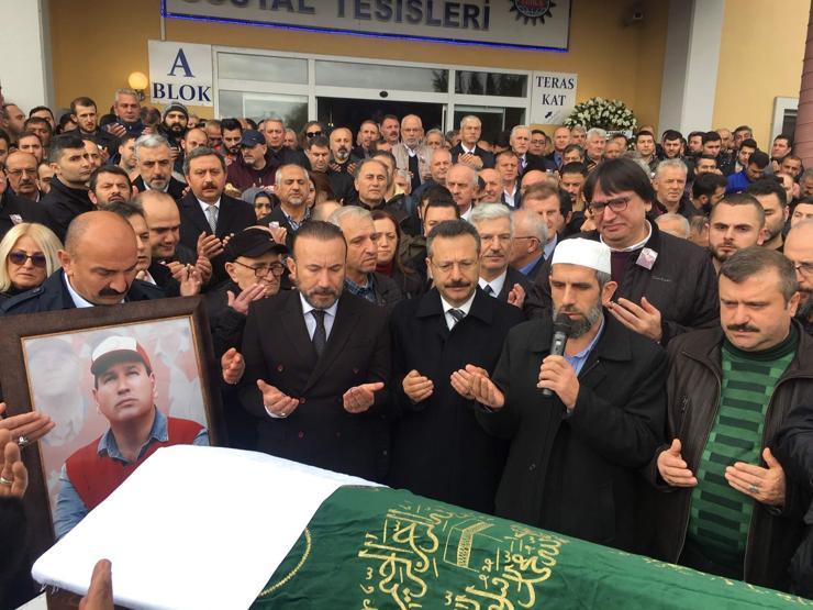Lastik-İş Genel Başkanı son yolculuğuna uğurlandı