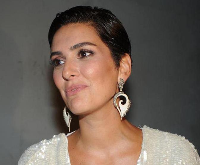 Bergüzar Korel: Kendimi sarj etmem lazım