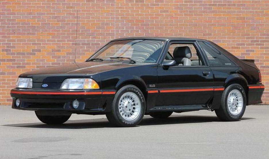İşte efsane otomobillerin 30 yıl önceki modelleri