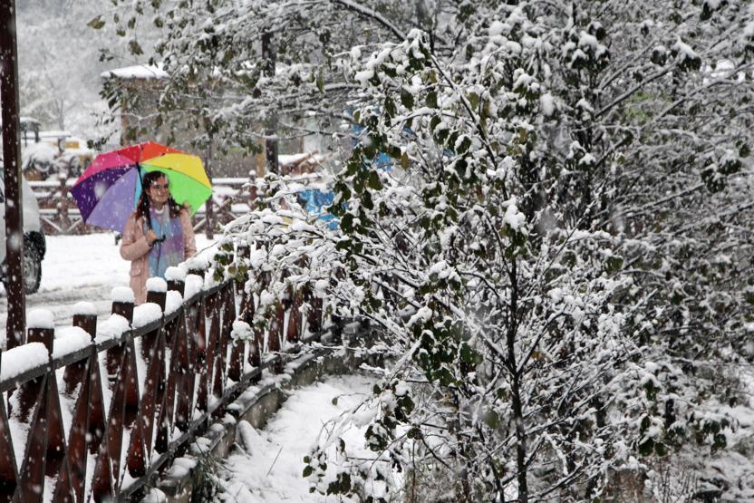 Uzungölden kar manzaraları