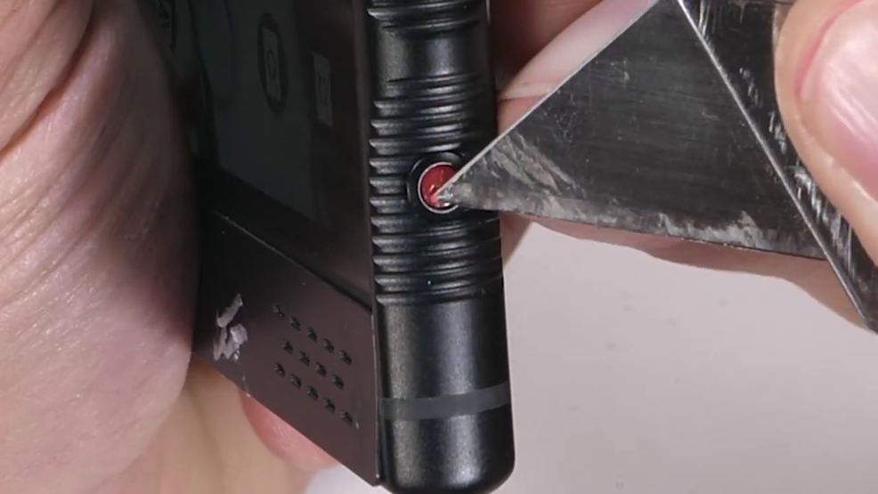 Red Hydrogen Oneın ekranı yanmıyor kendi kendini tamir ediyor