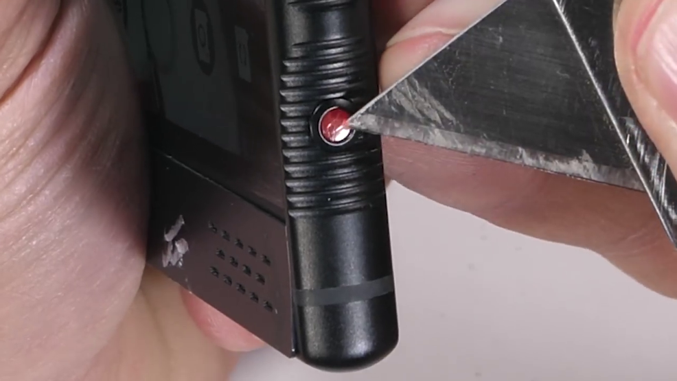Red Hydrogen Oneın ekranı yanmıyor kendi kendini tamir ediyor