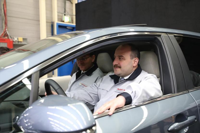 Türkiyede ilk kez üretilecek Bakan Varank test etti