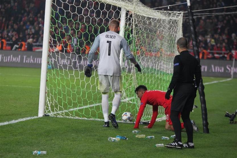 Türkiye İsveçe tek golle mağlup oldu