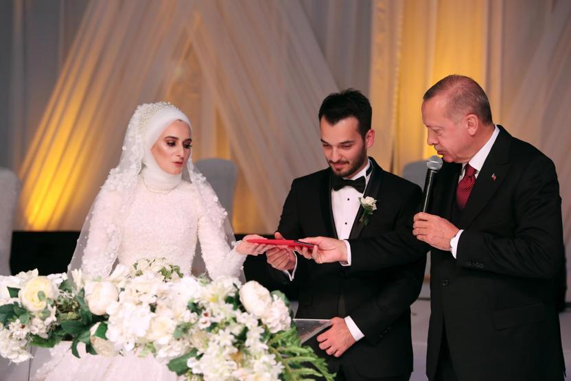 Cumhurbaşkanı Erdoğan nikah şahidi oldu