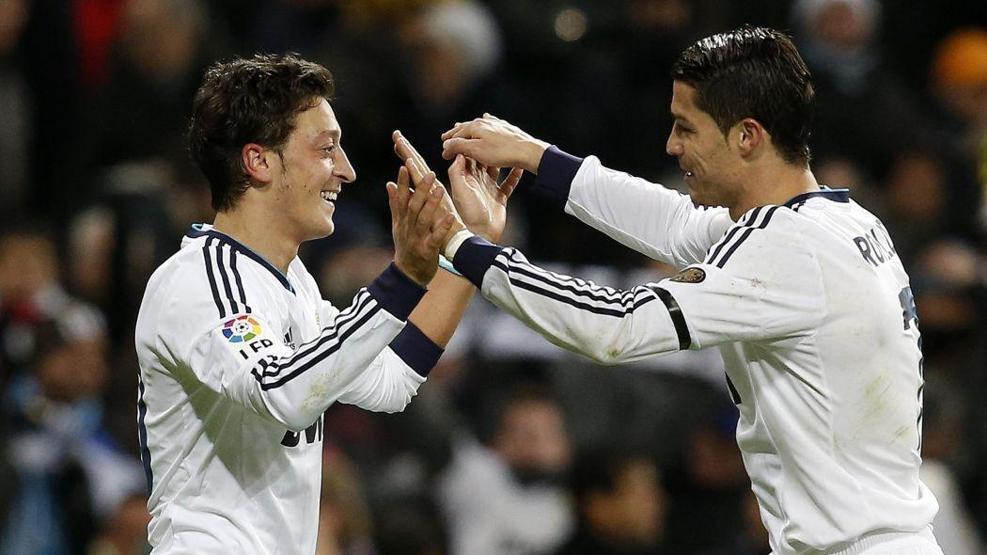 Cristiano Ronaldonun Mesut Özilin satılmasına sert tepki gösterdiği ortaya çıktı