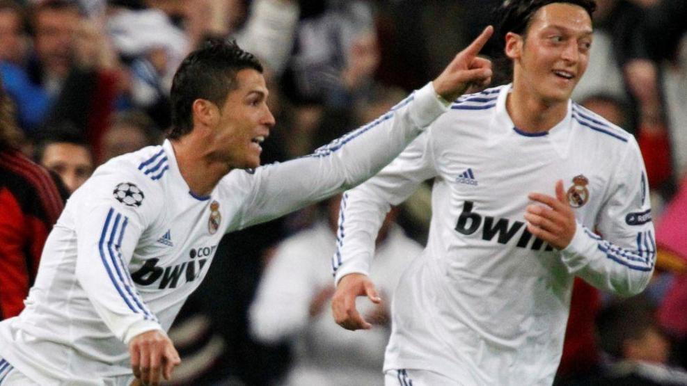 Cristiano Ronaldonun Mesut Özilin satılmasına sert tepki gösterdiği ortaya çıktı