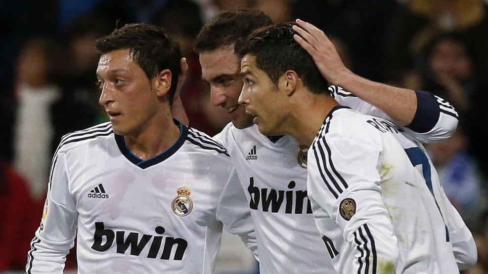 Cristiano Ronaldonun Mesut Özilin satılmasına sert tepki gösterdiği ortaya çıktı