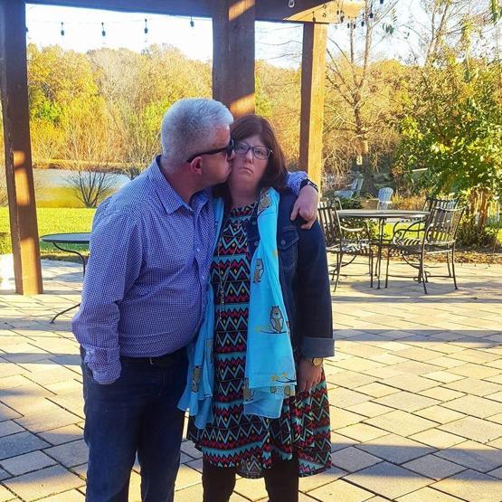 Onlar mutsuz değil Sadece gülümseyemiyorlar