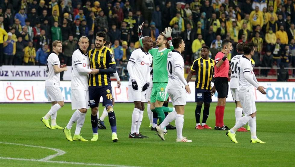 Beşiktaş 4 golle kendine geldi
