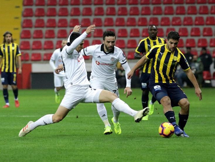 Beşiktaş 4 golle kendine geldi