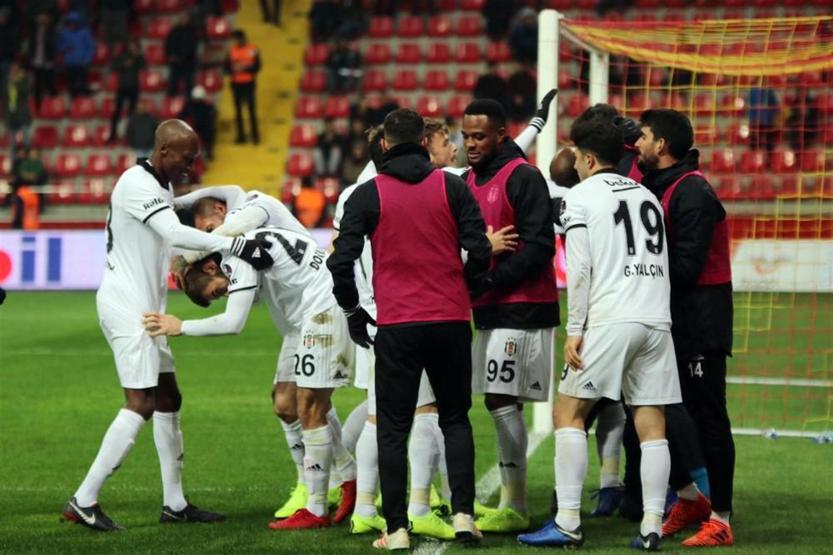 Beşiktaş 4 golle kendine geldi