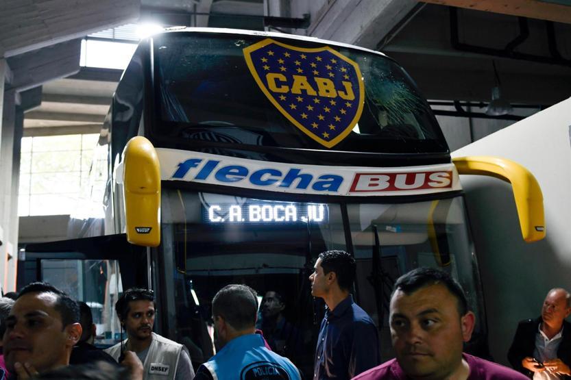 River Plate - Boca Juniors finali olaylar nedeniyle ertelendi