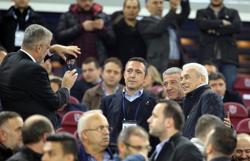Trabzonspordan Fenerbahçeye özel koreografi