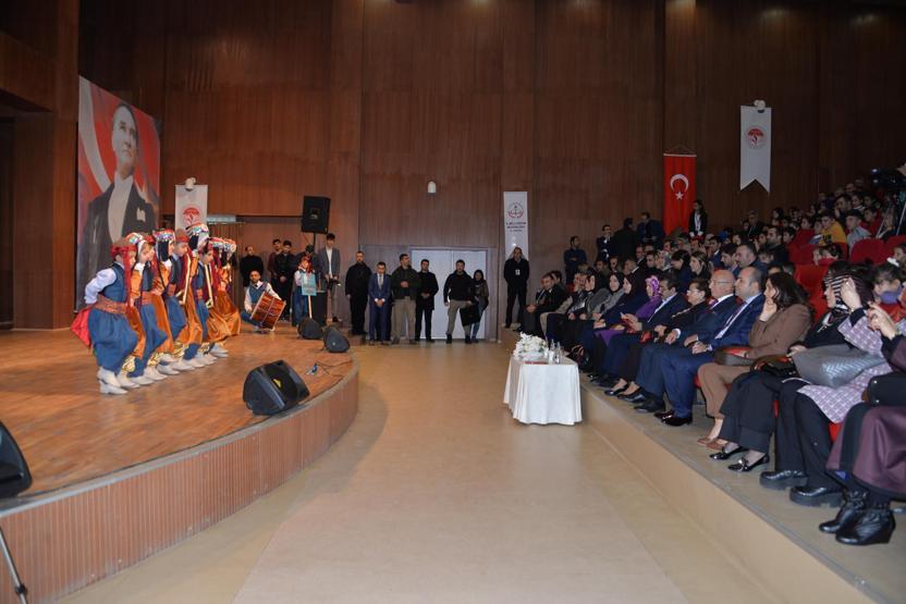 TOGEMDERden 1500 çocuğa kışlık kıyafet