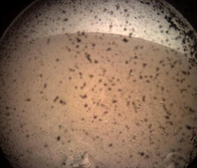 NASA açıkladı: InSight Marsa indi
