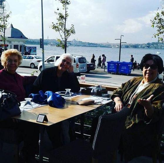 90ların unutulmaz ismiydi... Ayşe Özgün şimdi ne yapıyor