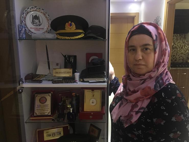 Çektar Soronun öldürülmesi şehit binbaşının eşini sevindirdi
