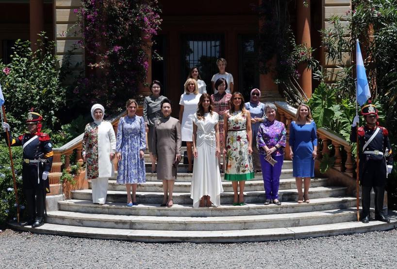 G20 Zirvesi... Emine Erdoğan lider eşleriyle birlikte