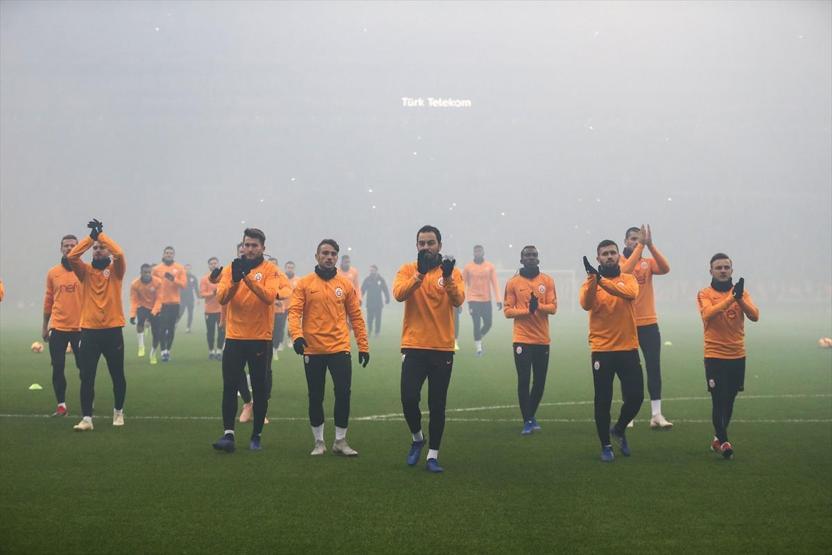 Galatasaray antrenmanını 40 bin 541 taraftar izledi