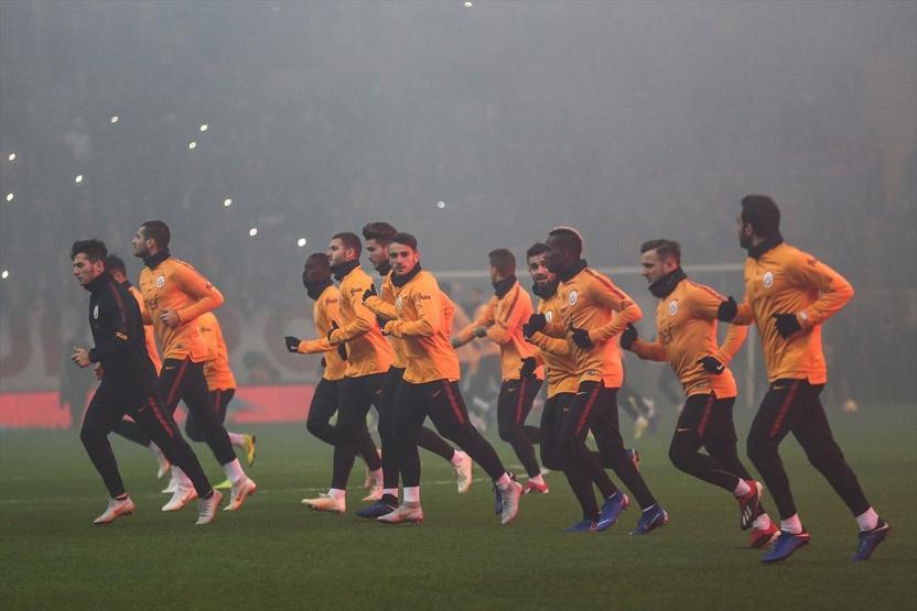 Galatasaray antrenmanını 40 bin 541 taraftar izledi