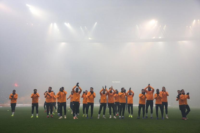 Galatasaray antrenmanını 40 bin 541 taraftar izledi