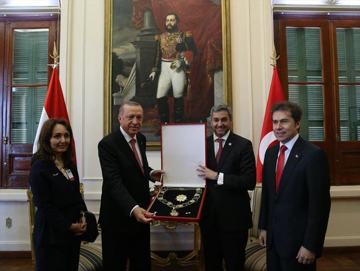 Cumhurbaşkanı Erdoğana Paraguay Devlet Nişanı