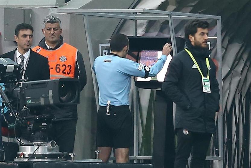 Beşiktaş tek golle derbiyi kazandı
