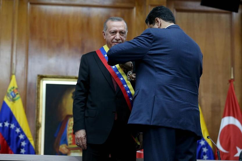 Cumhurbaşkanı Erdoğana El Libertador nişanı
