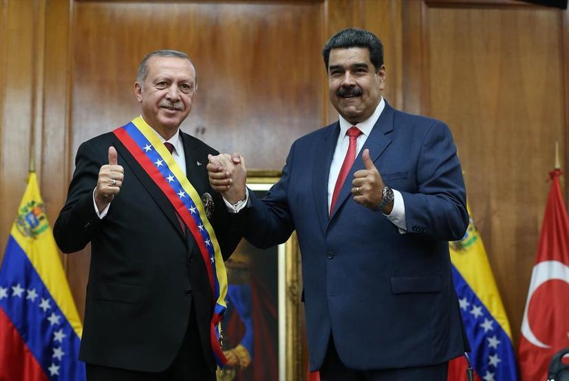 Cumhurbaşkanı Erdoğana El Libertador nişanı
