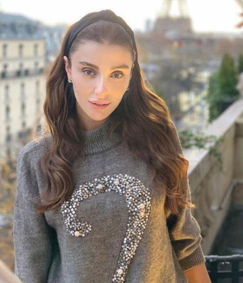 Özge Ulusoydan Hacı Sabancıya mesaj mı var