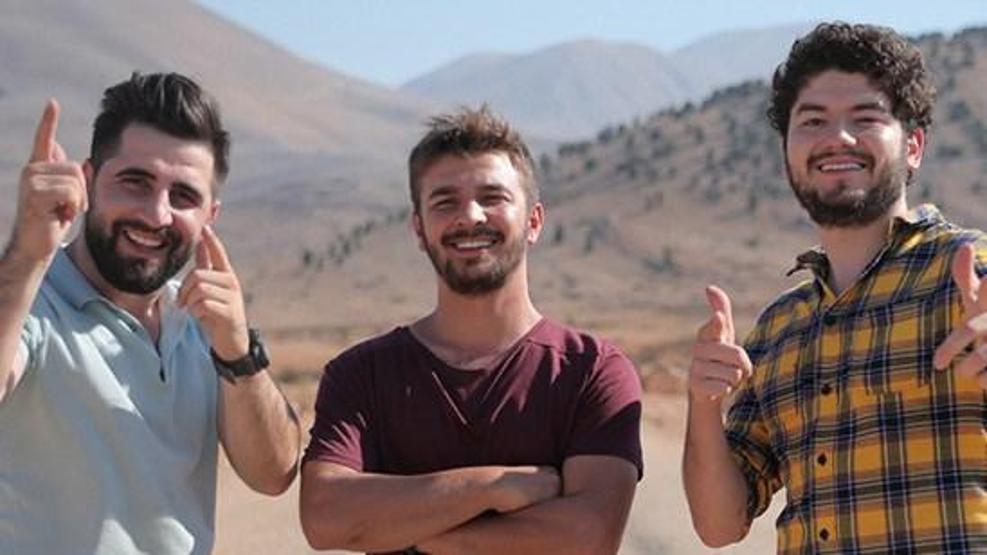 Afişte ustalara büyük ayıp