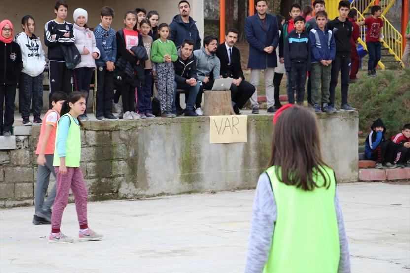 Okul turnuvasında VAR sistemi uygulandı