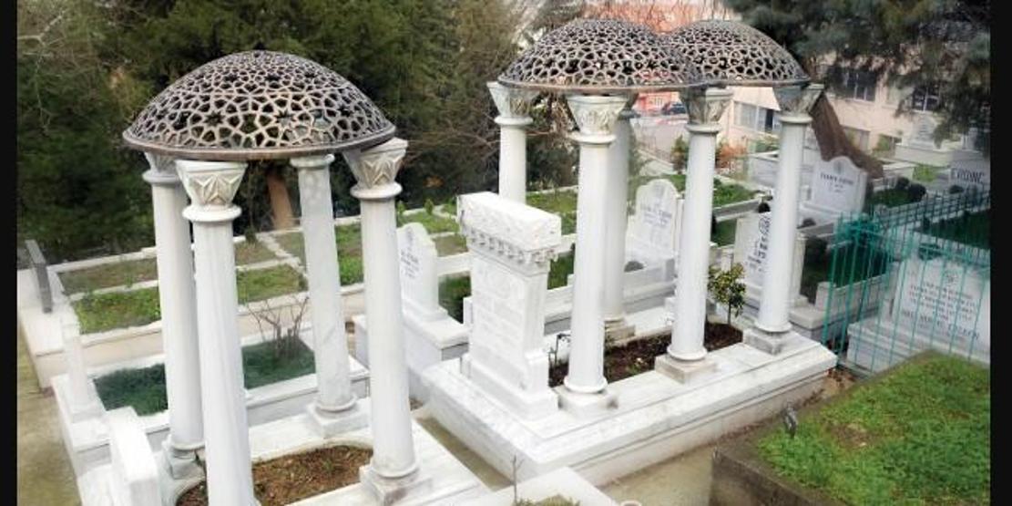 Sanat Güneşi Zeki Müren 6 Aralıkda doğdu, Googledan anlamlı vefa