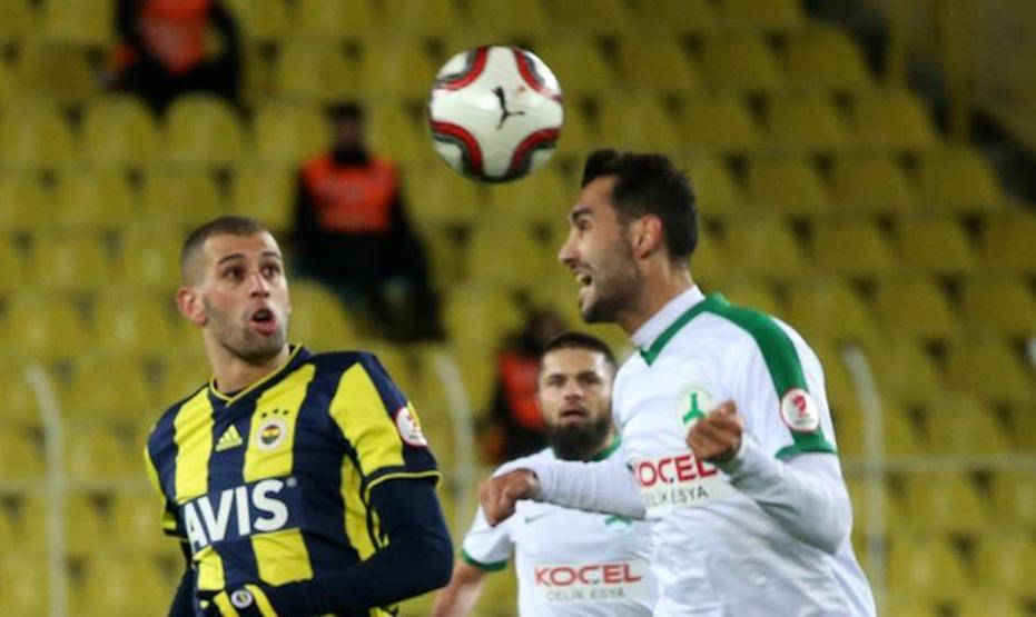 İslam Slimani gol sessizliğini bozdu