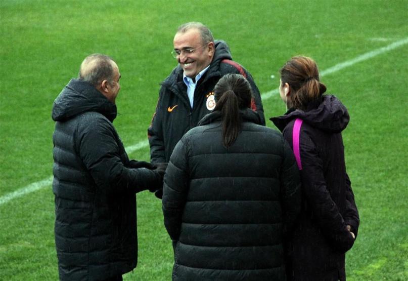 Galatasarayın Porto 11i açıklandı