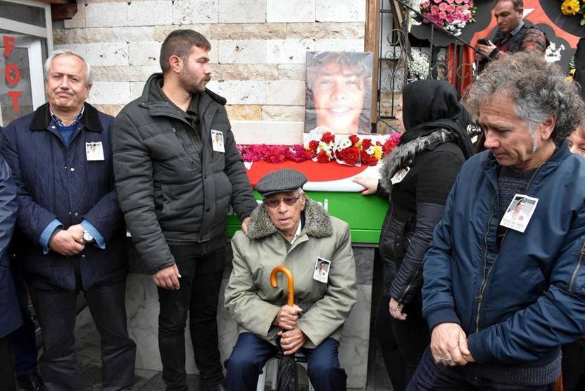 Şampiyon dansçı, Bodrumda son yolculuğa uğurlandı