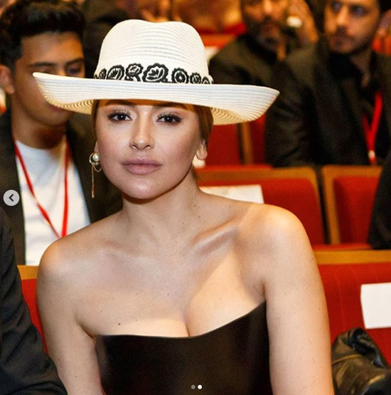Hadise eleştirilere yanıt verdi