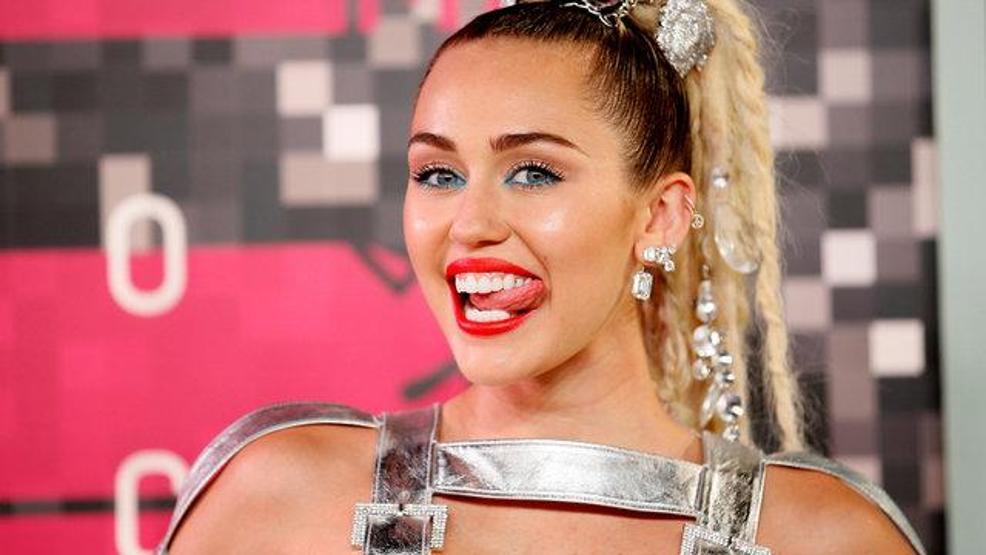 Miley Cyrus dizi oyuncusu oluyor