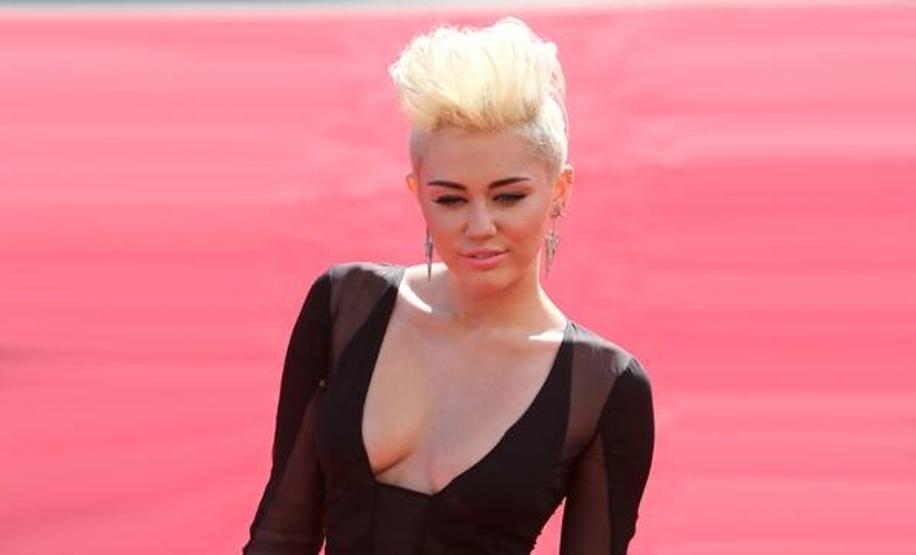 Miley Cyrus dizi oyuncusu oluyor
