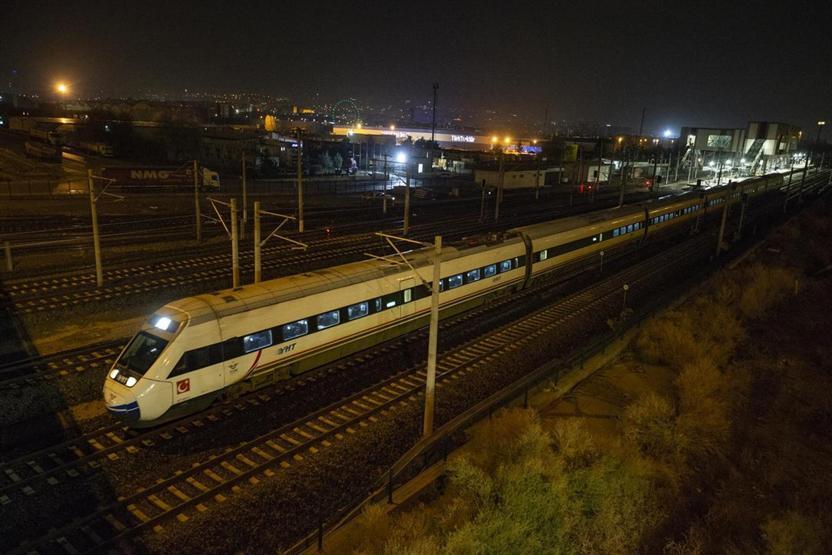 Ankarada YHT kazasının meydana geldiği hat kullanıma açıldı