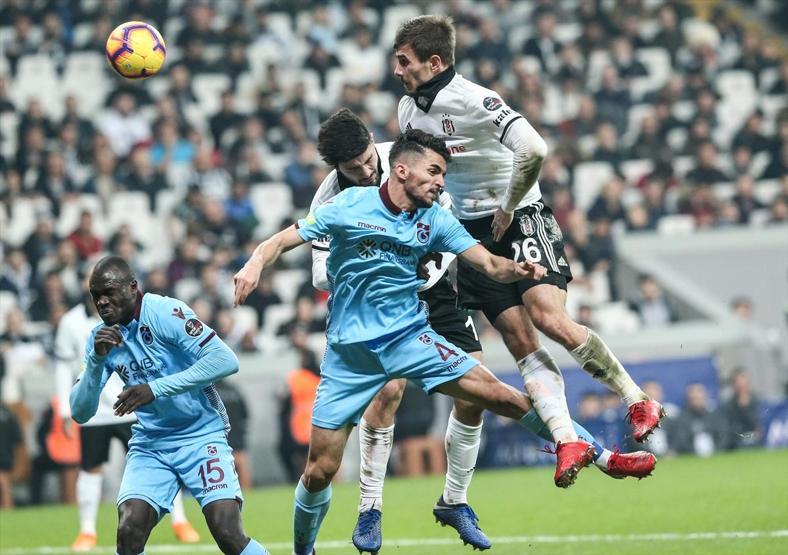Türkiye, Beşiktaş-Trabzonspor maçını soluksuz izledi