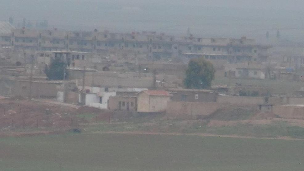 Türkiye sınırına 100 metre mesafeye teröristler çadır kurdu