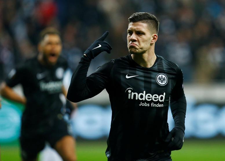 Benficanın 60 milyon euroluk hatası: Luka Jovic