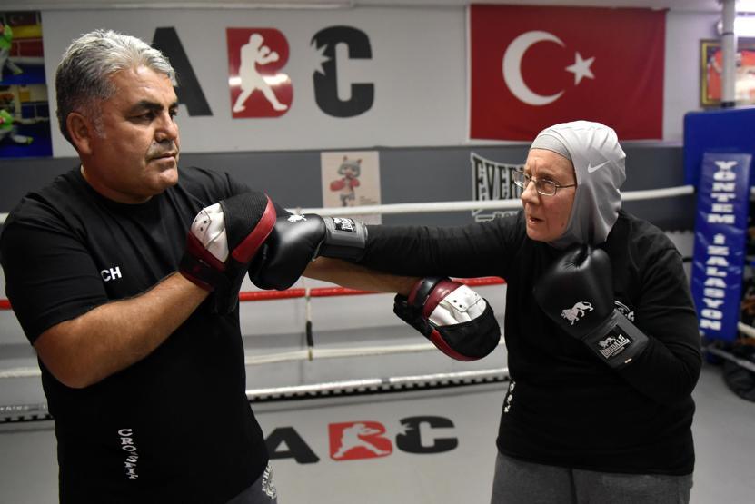 72 yaşındaki boksör Naciye