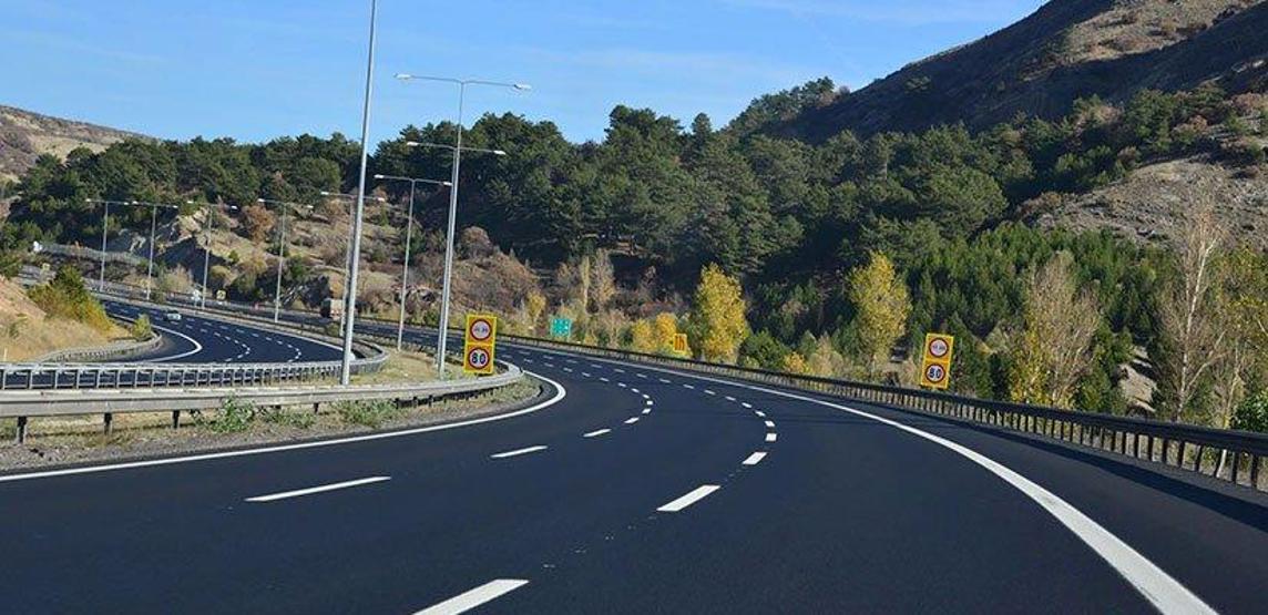 Yola çıkacaklar dikkat Bu bölgelerde bakım var