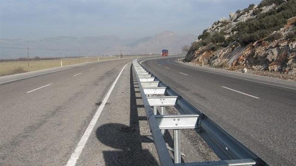 Yola çıkacaklar dikkat Bu bölgelerde bakım var
